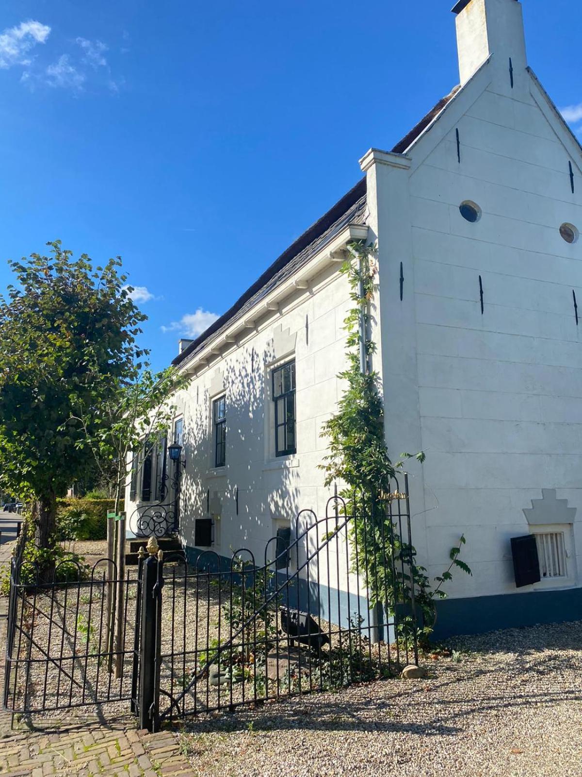 Beautiful Renovated Farmhouse Ankeveen Exterior foto
